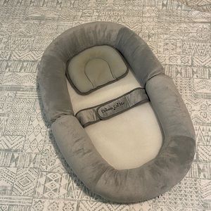 Dream on Me Baby Nest/ Co-Sleeper